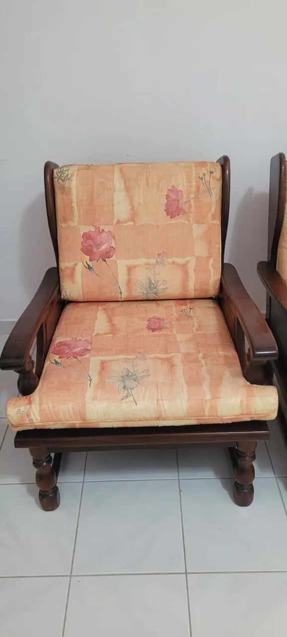 POLTRONAS DE IMBUIA MACIÇA - Foto 4