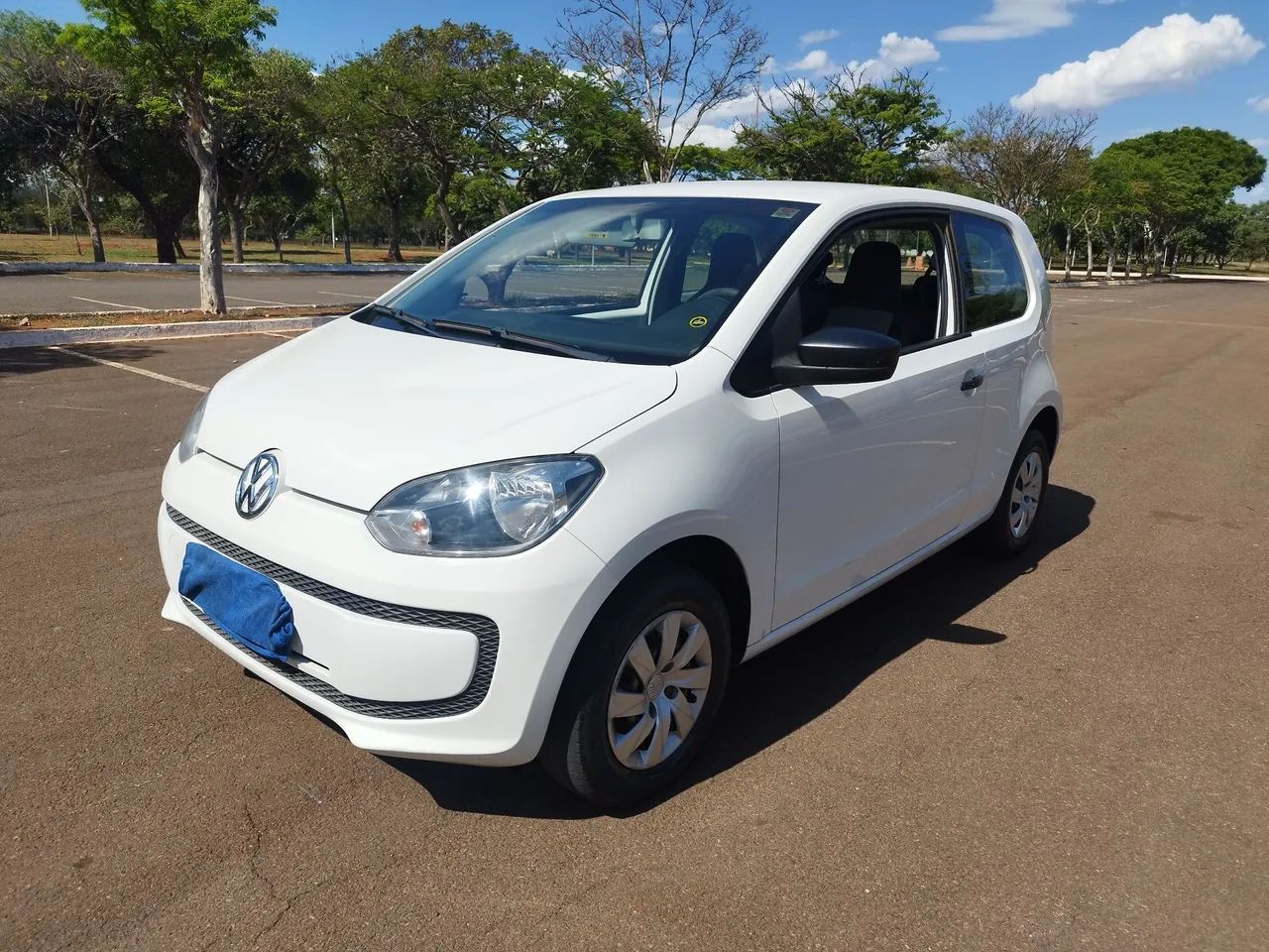 Volkswagen Up! up! take 1.0 T. Flex 12V 3p 2015