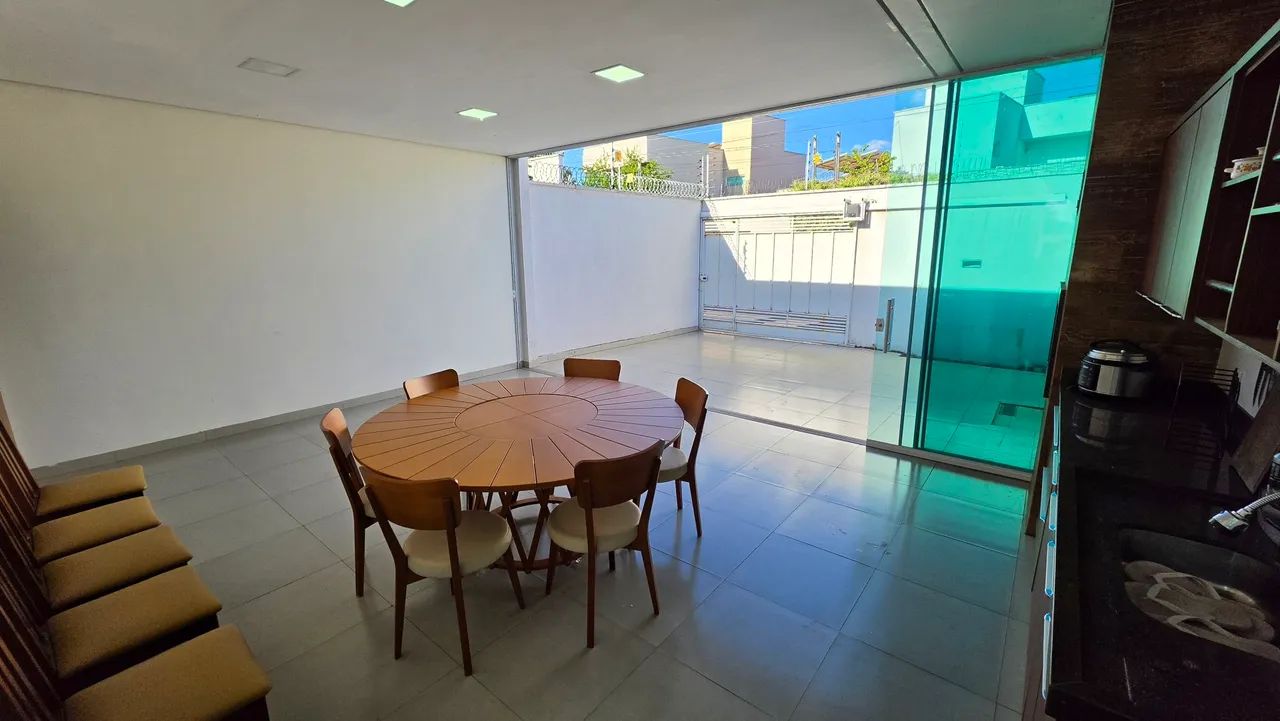 CASA TÉRREA 3/4 COM ENERGIA SOLAR  - Foto 2