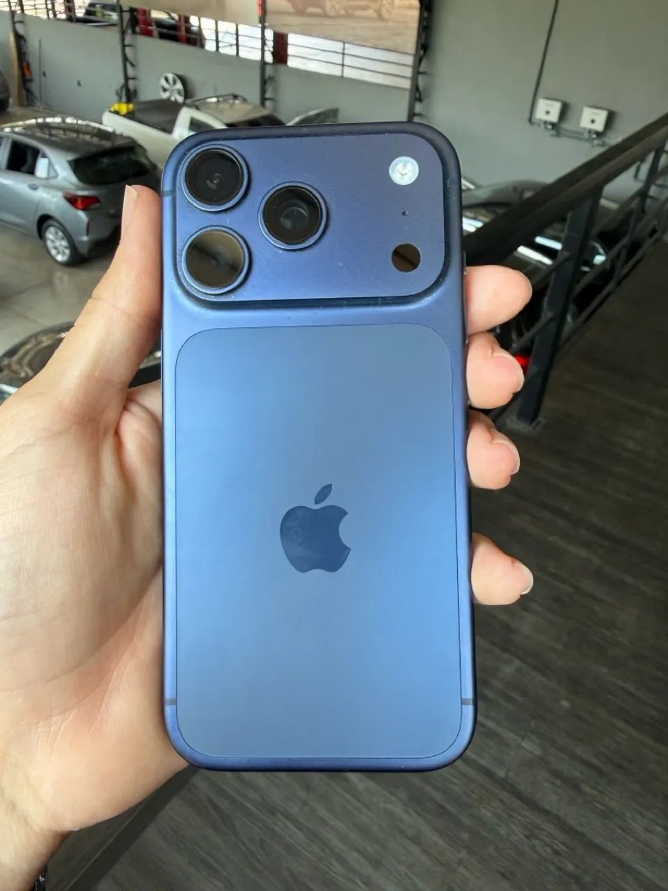 iPhone 17 PRO 