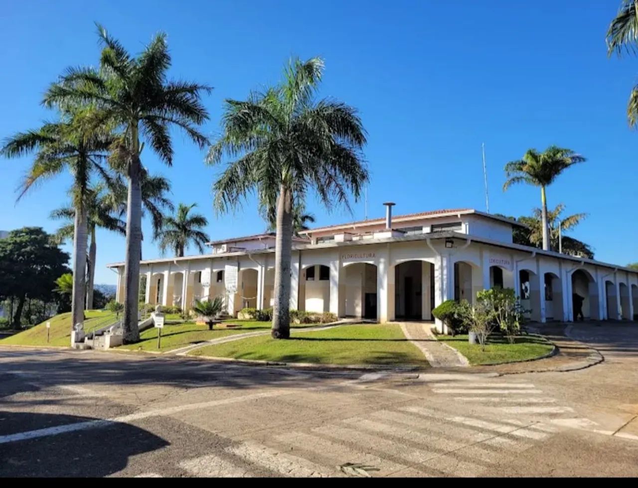 Jazigo triplo -  Cemitério Parque das Acácias  - Foto 2