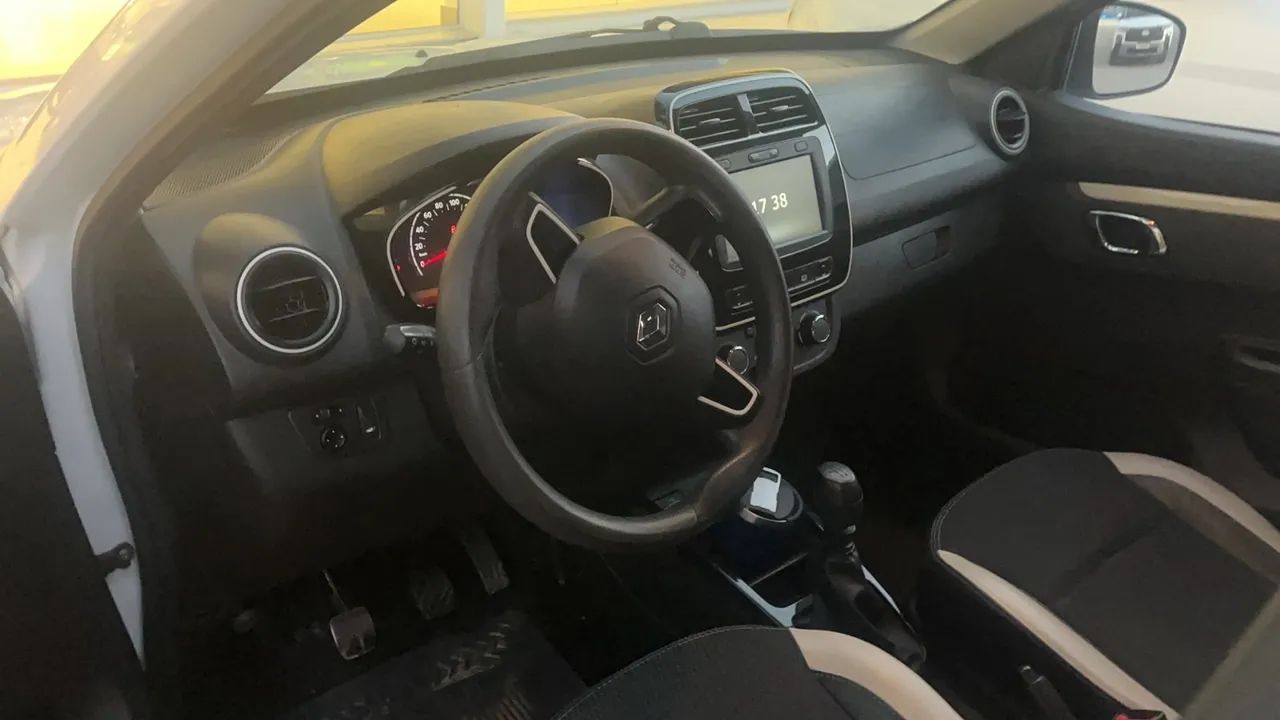 Renault Kwid Intense 1.0 Flex 12V 5P Mec. 2022 - Foto 4
