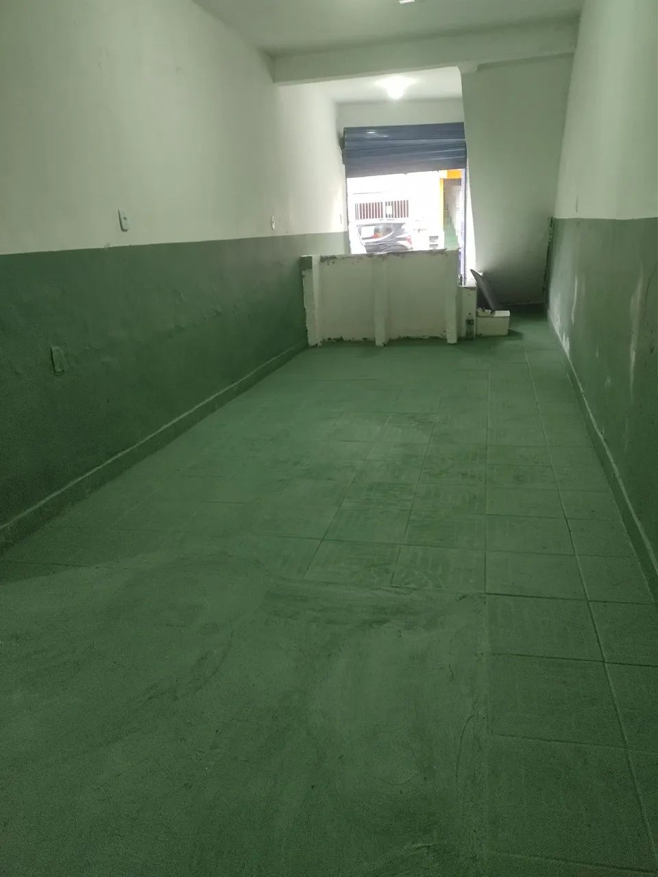 ALUGO PONTO COMERCIAL 