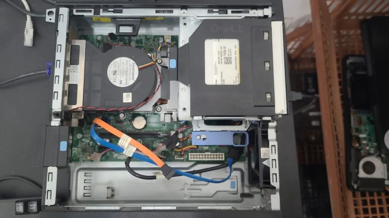 Desktop Dell Optiplex 3010 Processador I3-3220 - Foto 2