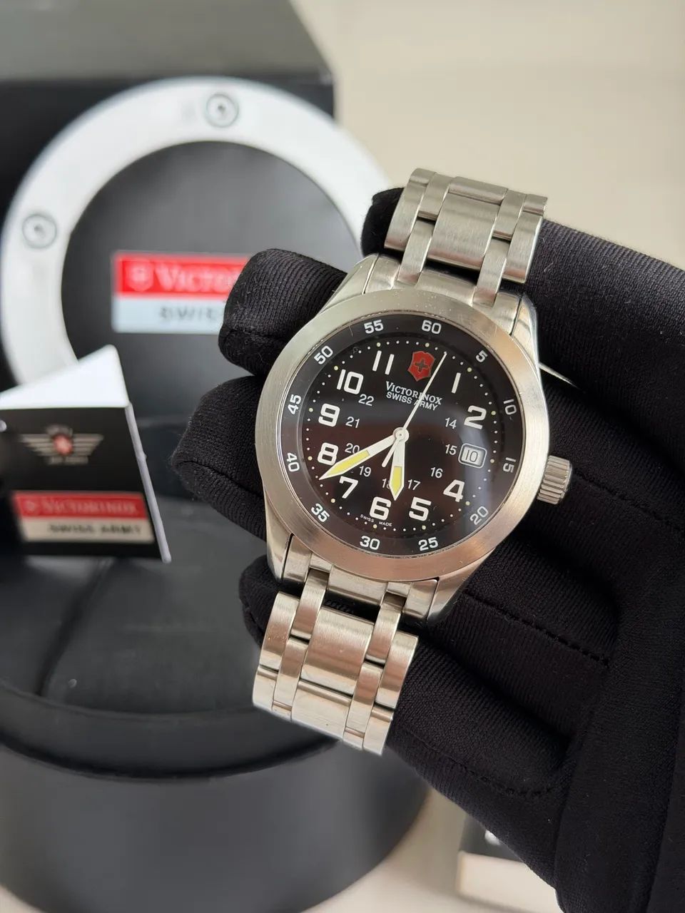 Relógio Victorinox Airboss Quartz usado - Foto 4