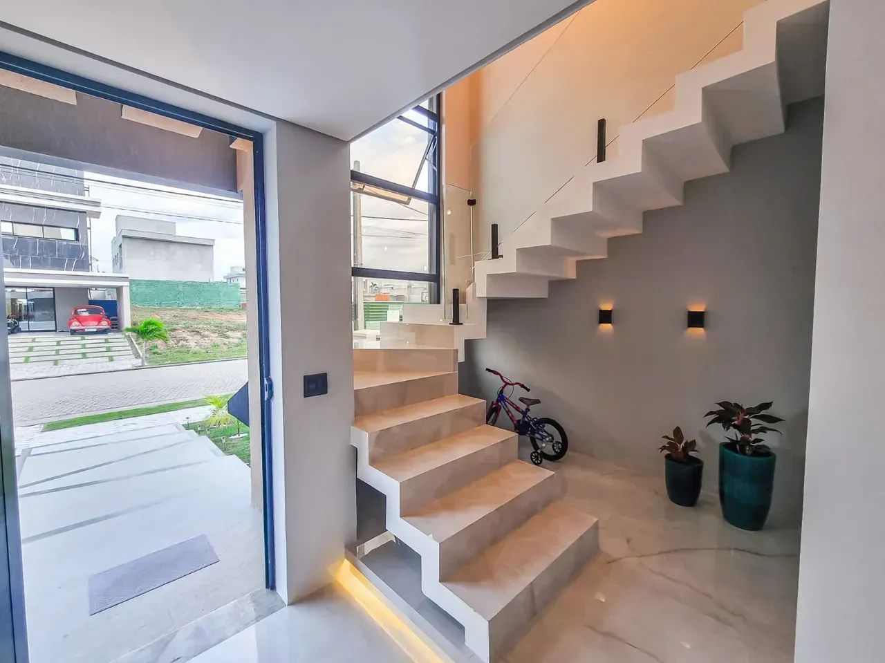 Casa super aconchegante mobiliada e com 4 quartos na Cidade Alpha com valor de oportunidad - Foto 4