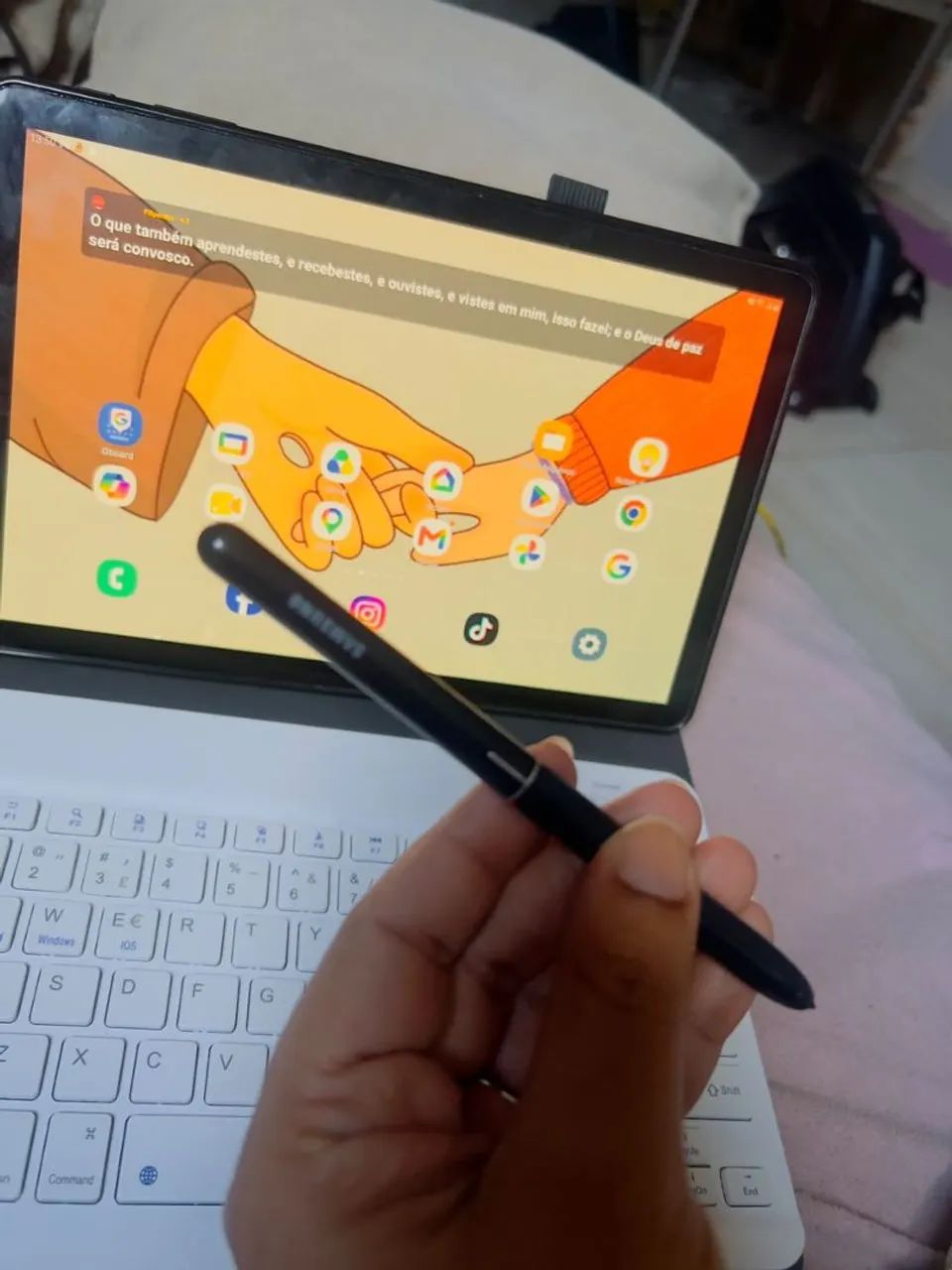 Tablet Samsung 10,5 polegadas, entrada de chip + S Pen original + case e teclado - Foto 3