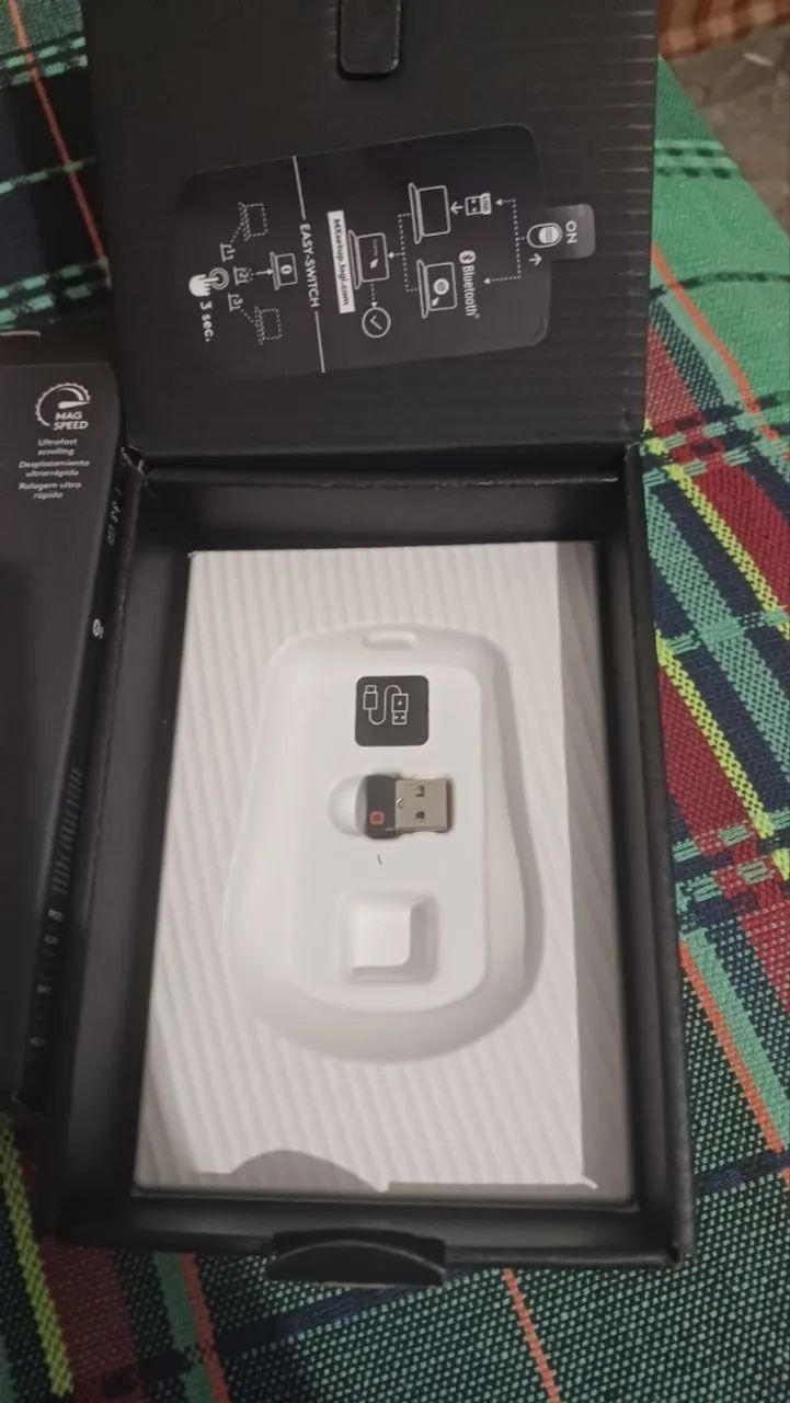 Mouse MX Anywhere 3 Rosa65724023496835122