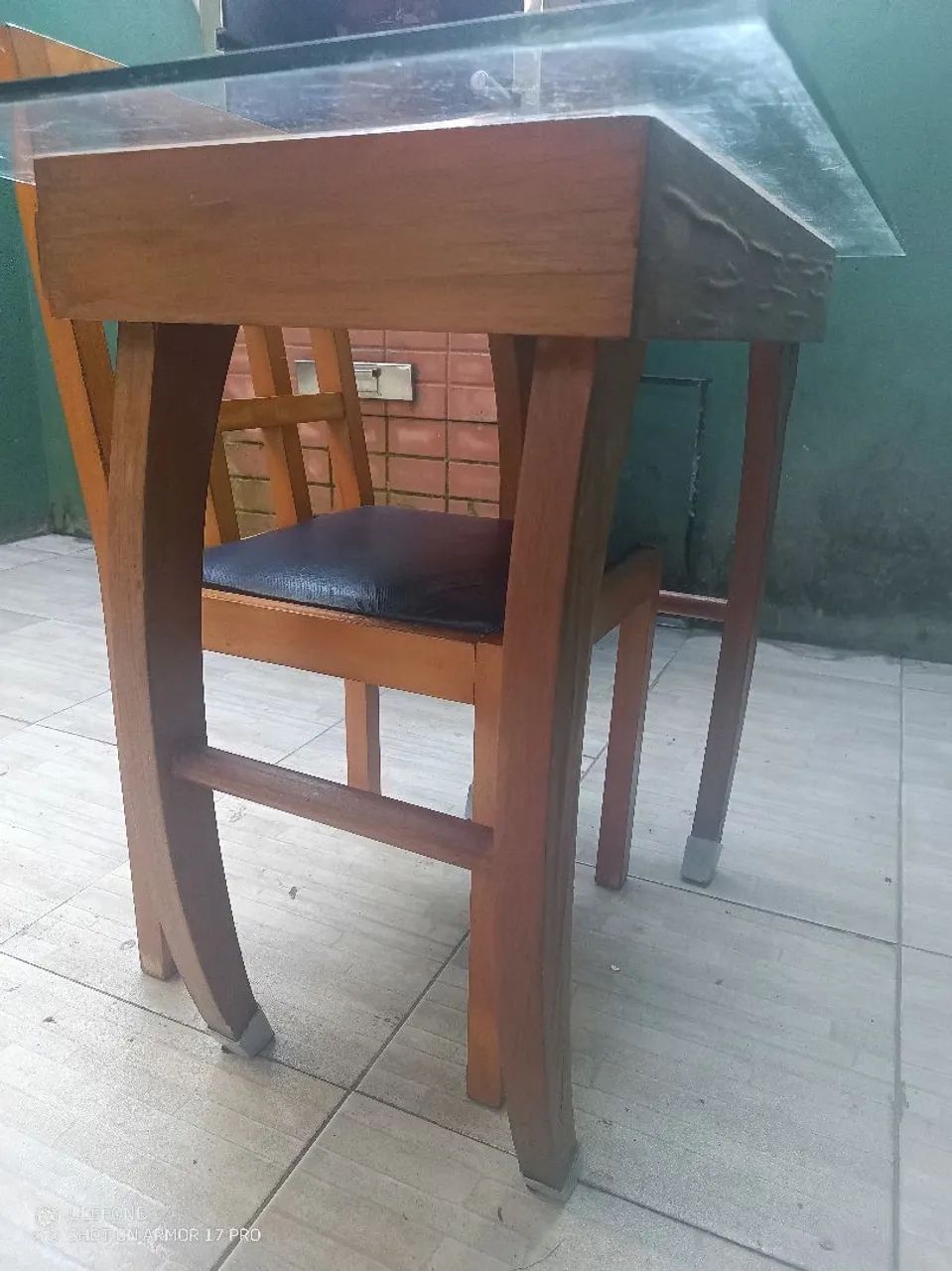 Escrivaninha madeira - Foto 2