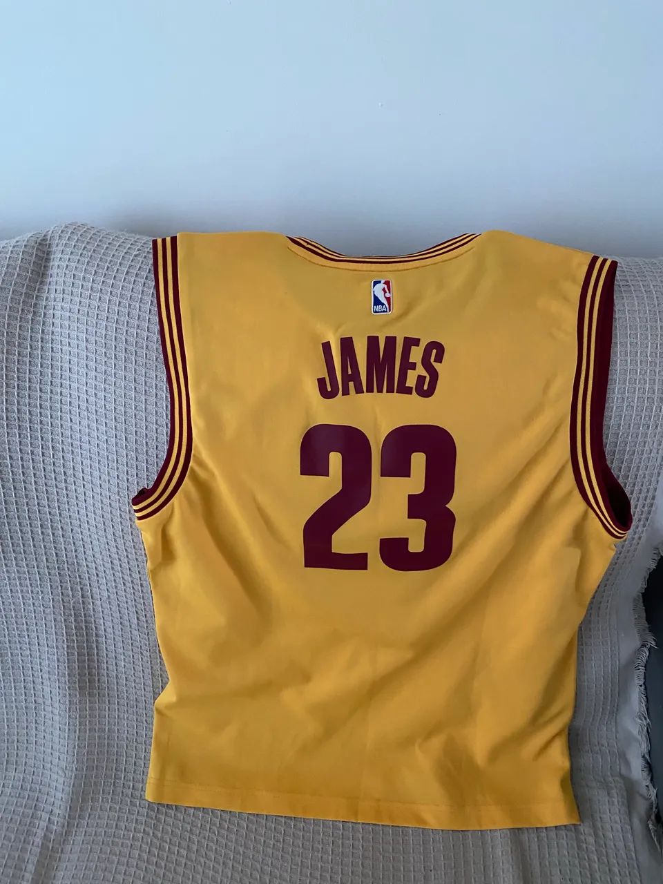 Camisa de Basquete Adidas Cavaliers Lebron James