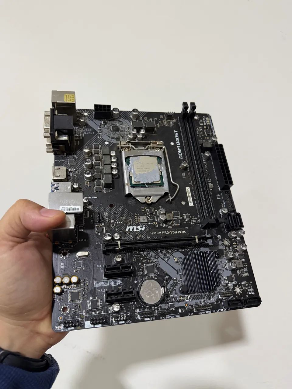 Kit Intel i39100F + Placa mãe Msi