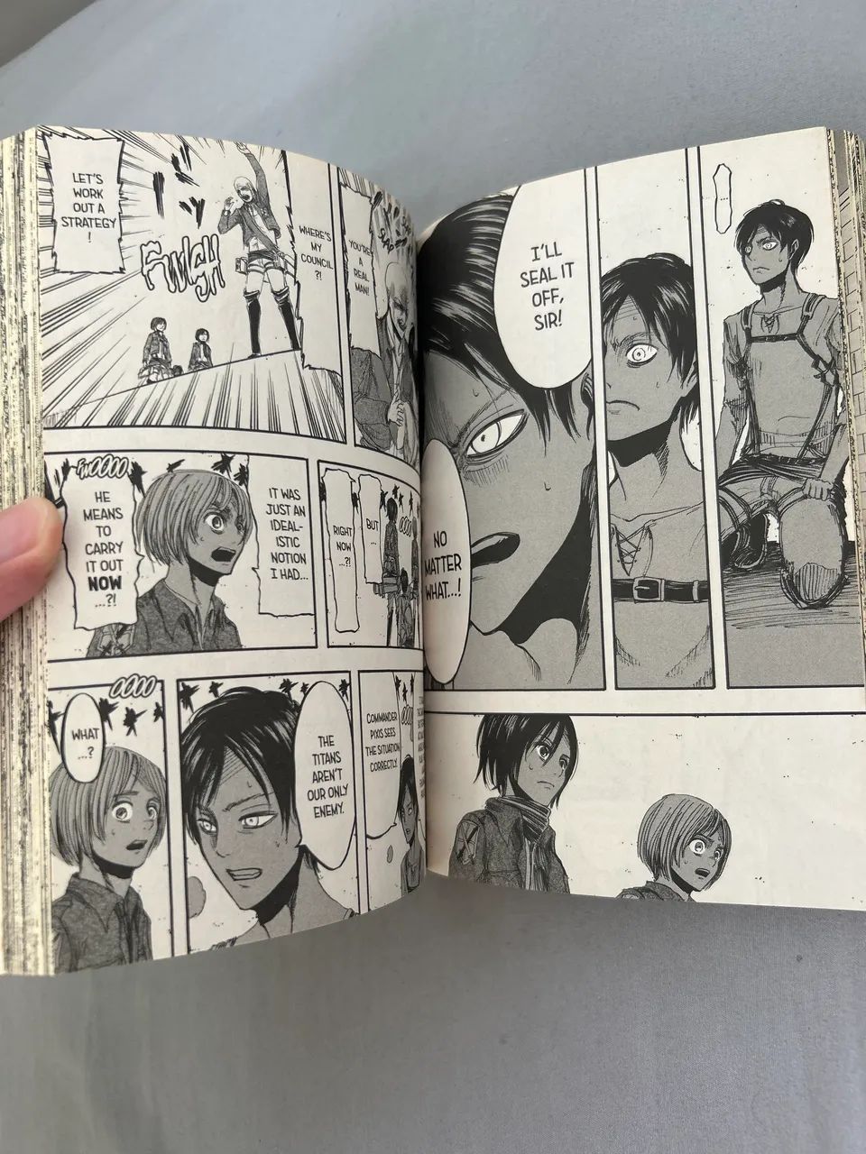 Mangá Attack on Titan(importado) - VOL 3 - Foto 3