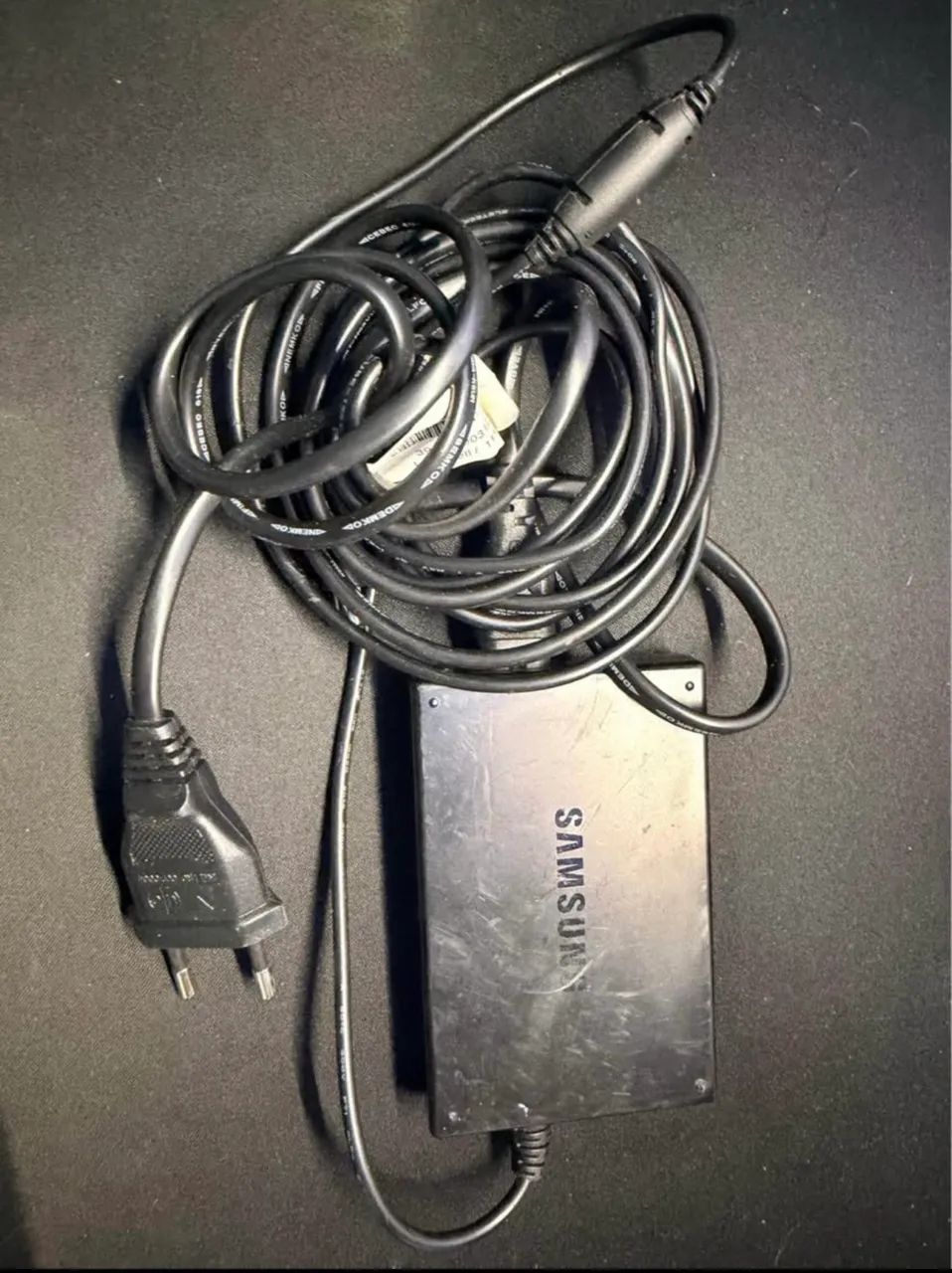 Carregador de notebook Samsung 