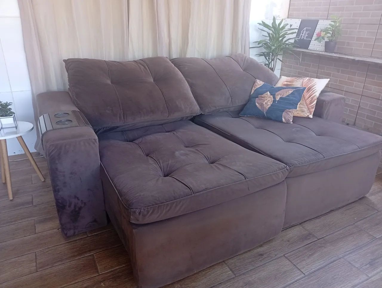 Sofa - Delivery Available417563161626552321