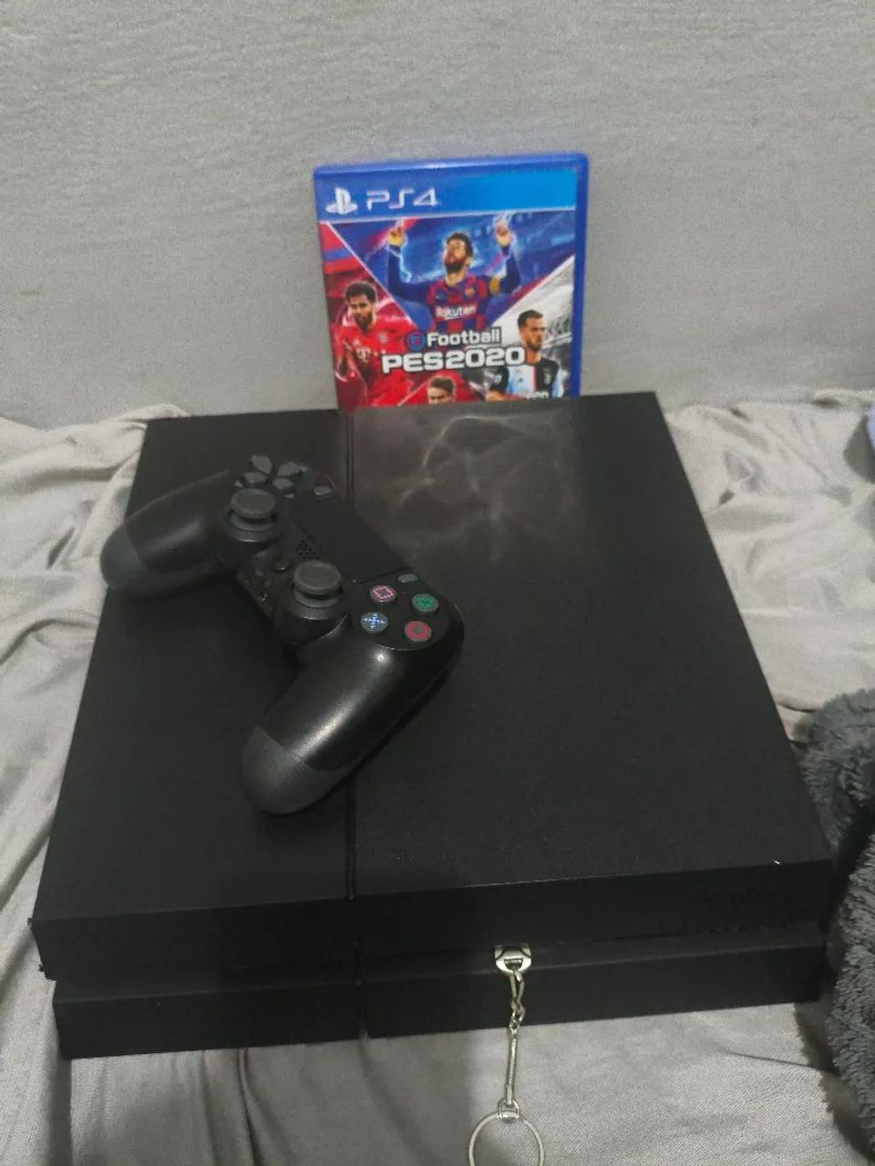 Playstation 4, controle e jogos