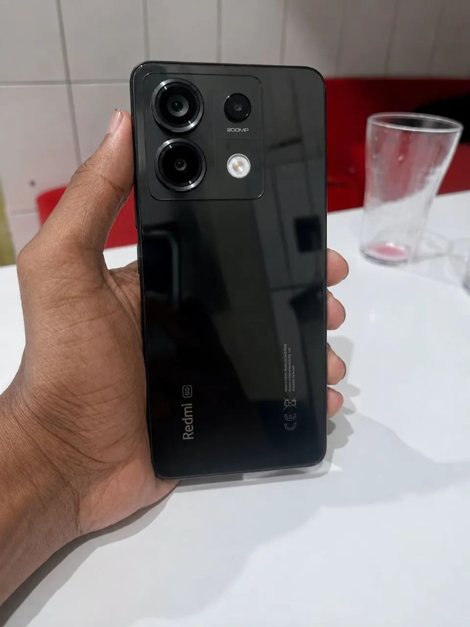 Vendo redimi note 13 pro 5g boa câmera e bom pra jogos - Foto 2