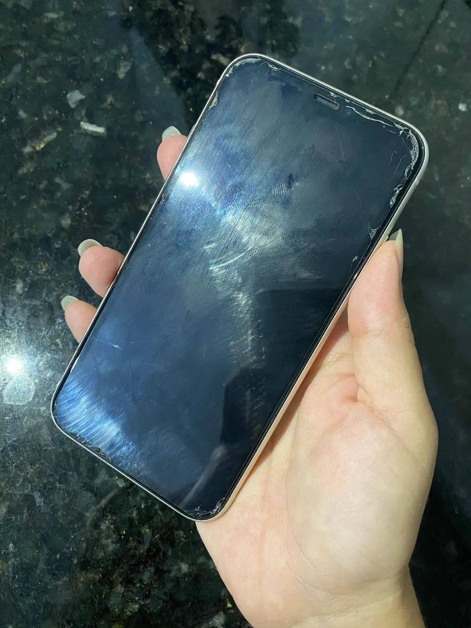 IPHONE 11 64GB - Foto 5