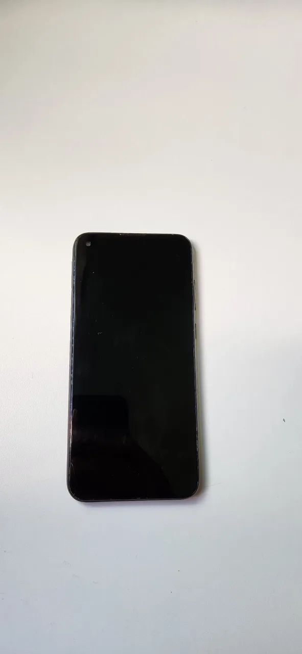 Samsung Galaxy A11 usado em bom estado
