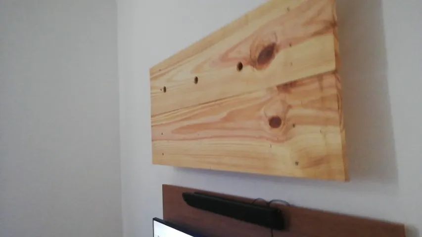 Painel para TVs de 32 a 40 polegadas.