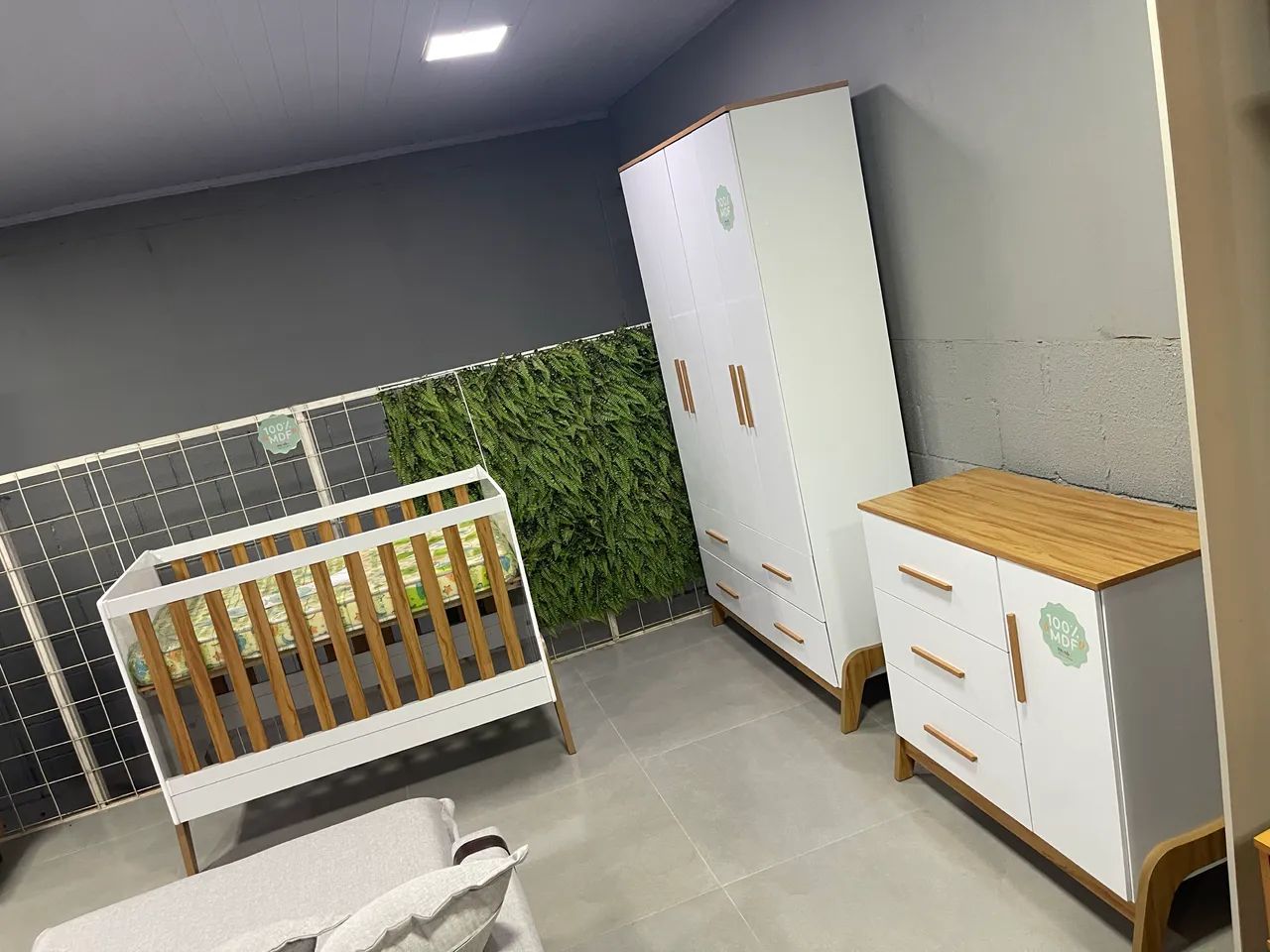 KIT QUARTO DE BEBÊ NOVO R$ 2.813,00