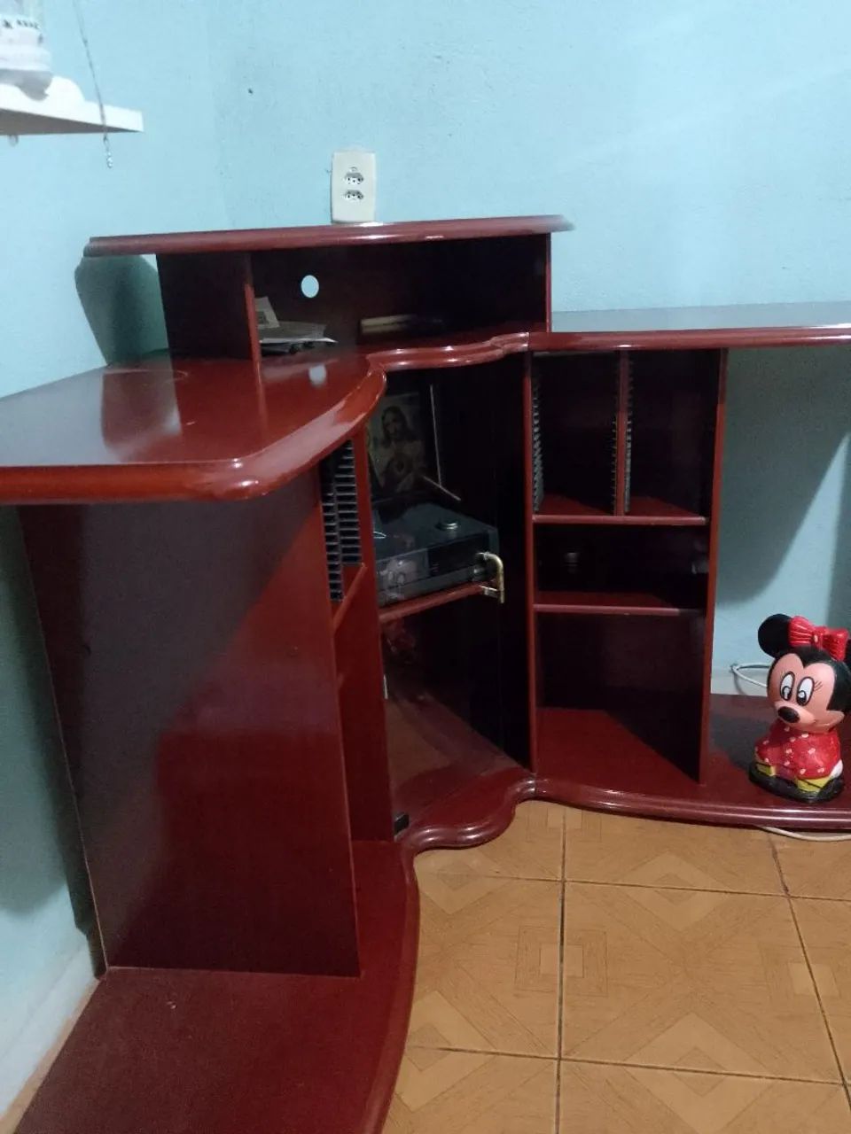 Rack Mogno Usado Bom Estado 