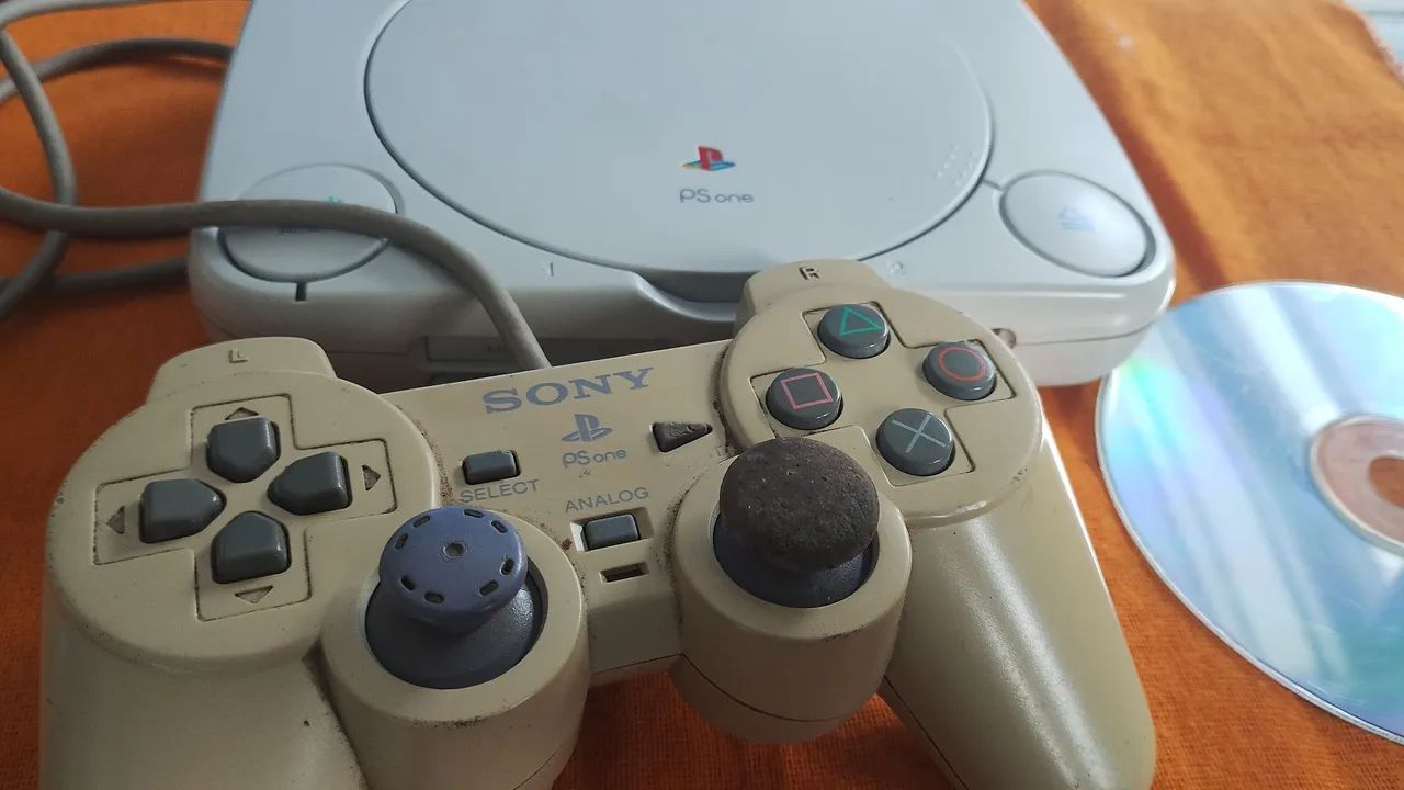PLAYSTATION ONE - Foto 3
