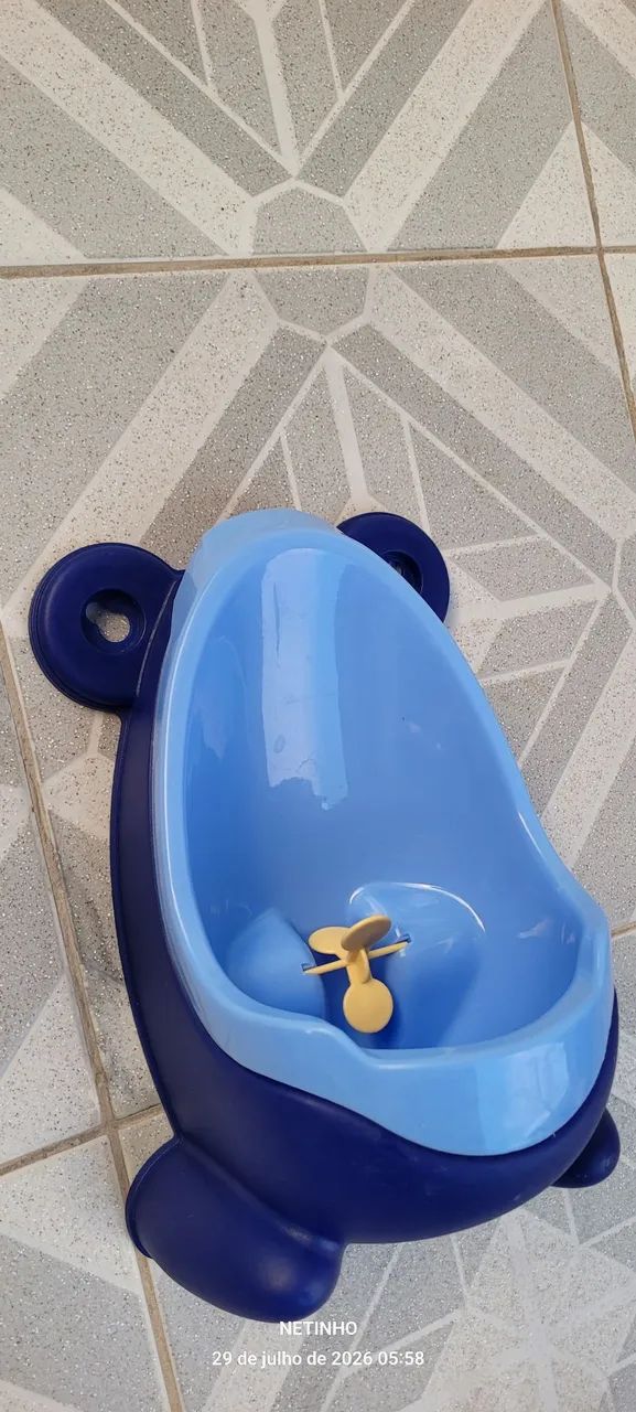 Troninho Musical Infantil e Mictório Azul - Foto 4