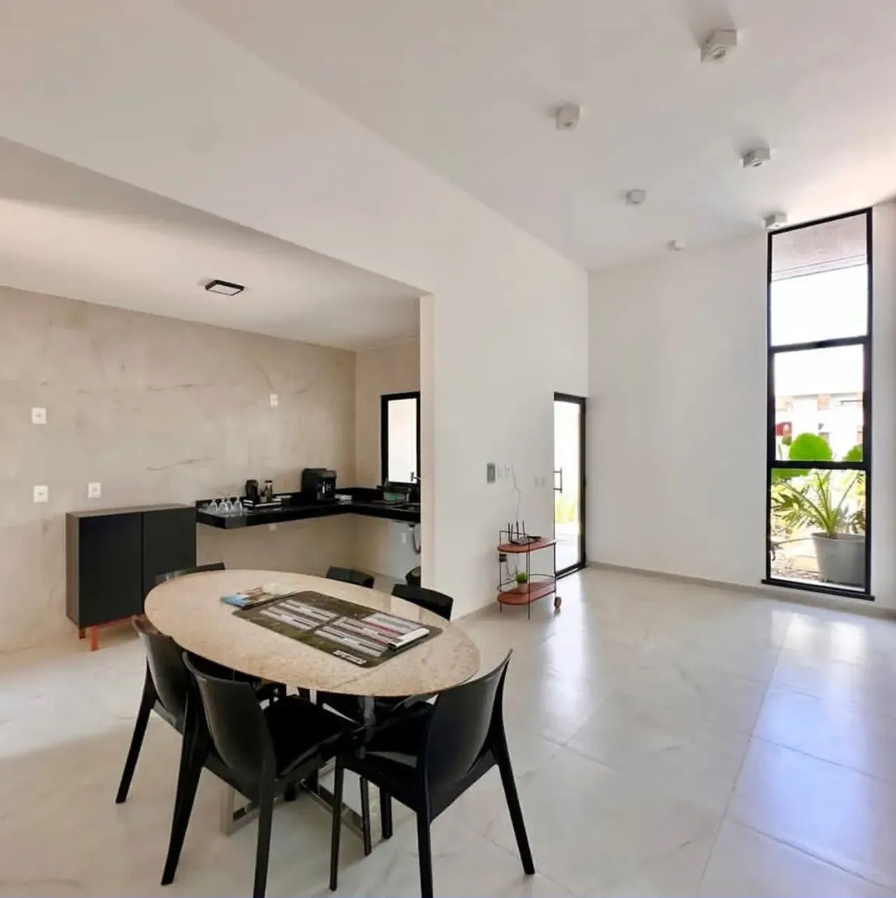 Casa em Rua Privativa com Controle de Acesso  3 Quartos (2 Suítes) próximo à CE-010 e CE-0 - Foto 5