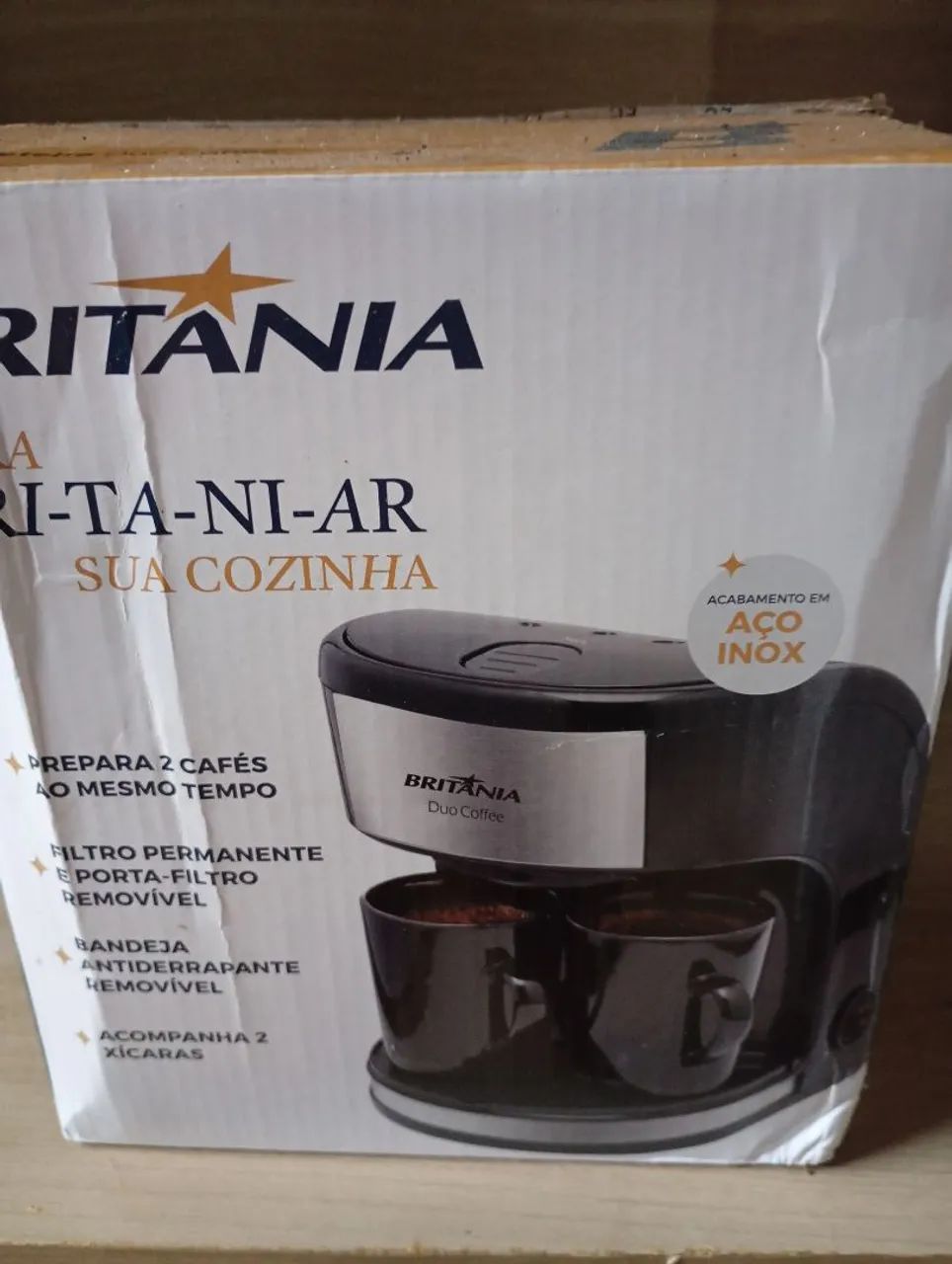 Uma cafeteira elétrica  - Foto 2