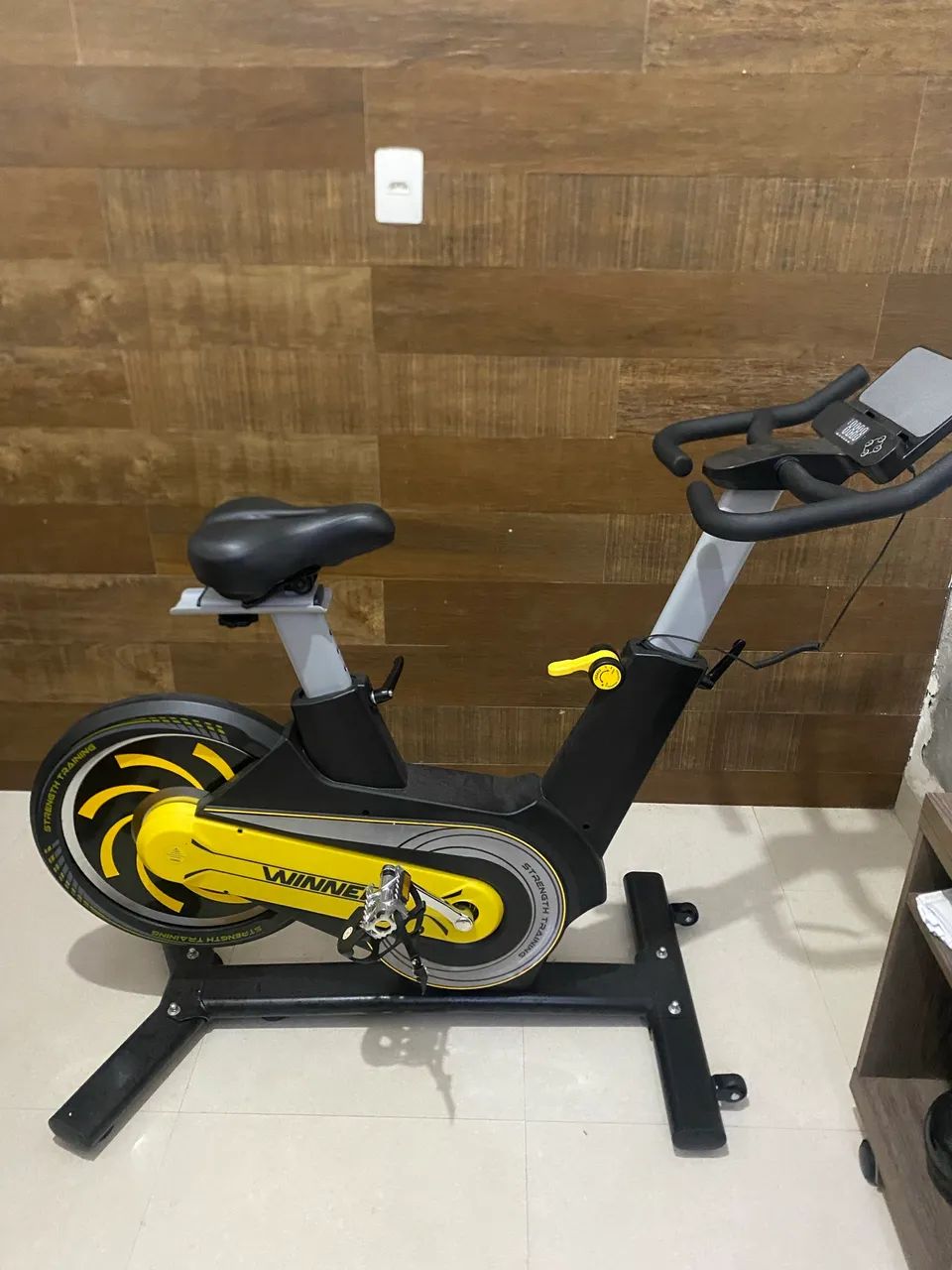 Bicicleta ergométrica - Foto 3