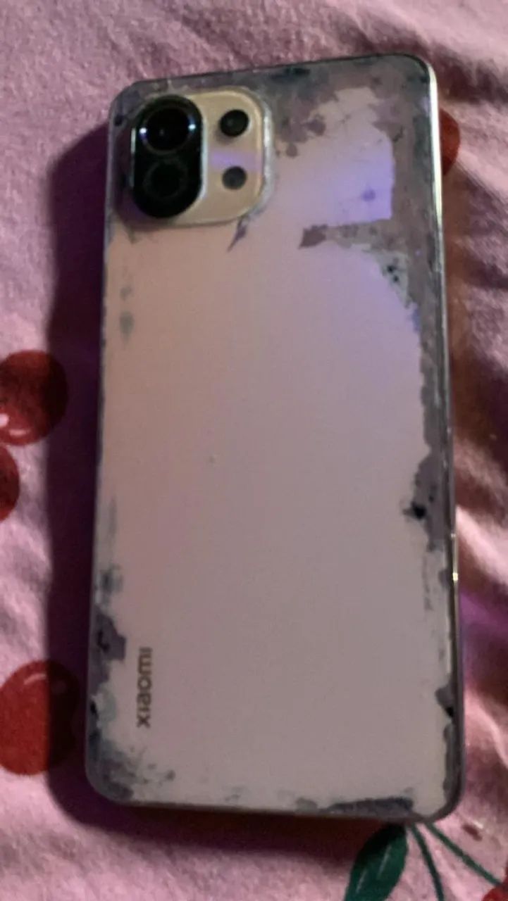 Vendo u celular xiaomi 11lite 5g 128 GB 6 RÃ *23 - Foto 4