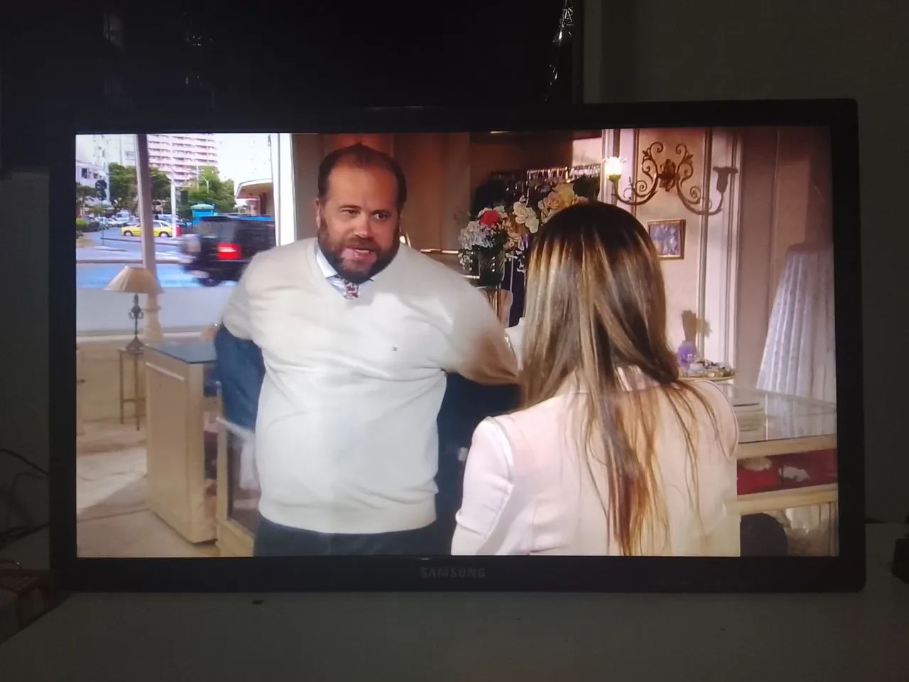 Vende-se tv 32 polegadas não e smart Samsung  - Foto 2