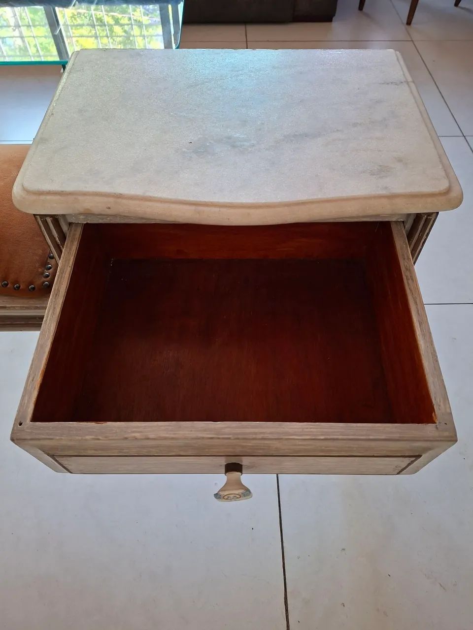 Mesa com assento retrô - Foto 3