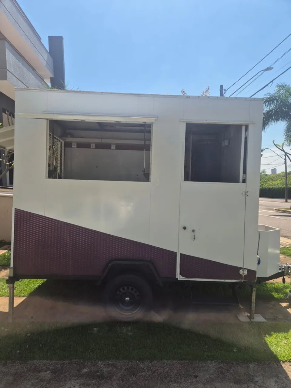 Trailer para banho e tosa