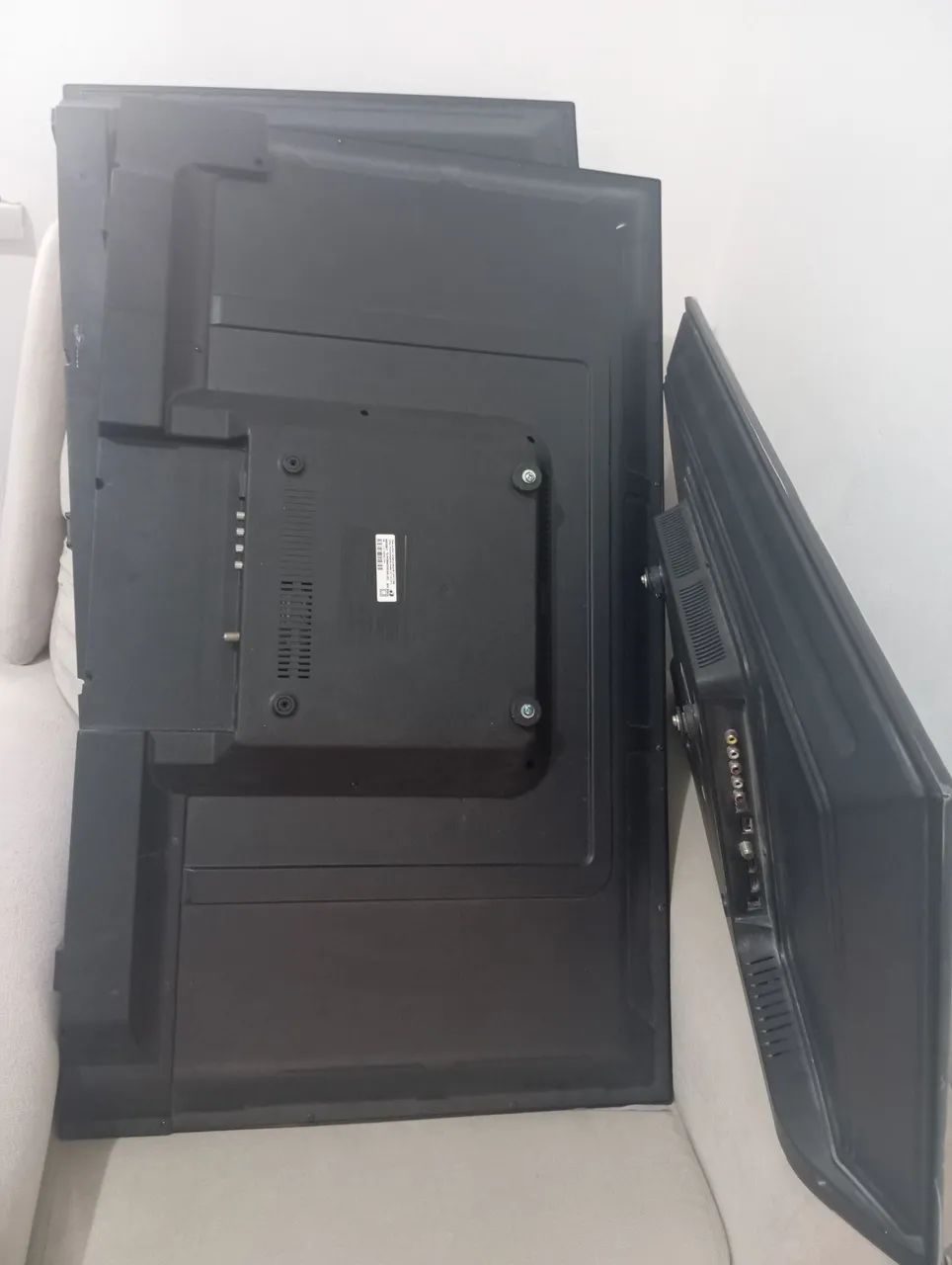 Vendo tvs e ar condicionados