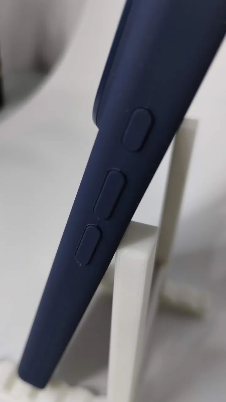 Capa para iPhone 17 PRO Similar Apple Silicone Case - Foto 3