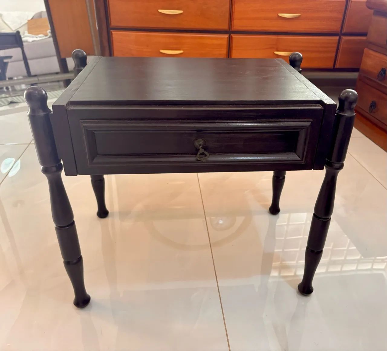 Mesa cabeceira antiga  - Foto 2