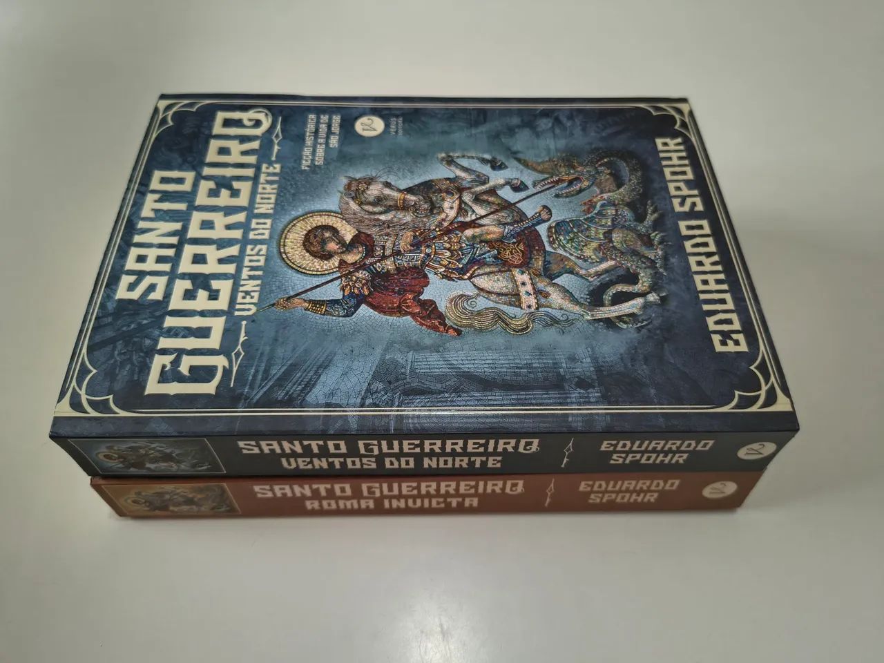 Julio Verne box + Santo Guerreiro 1 e 2 - Foto 4