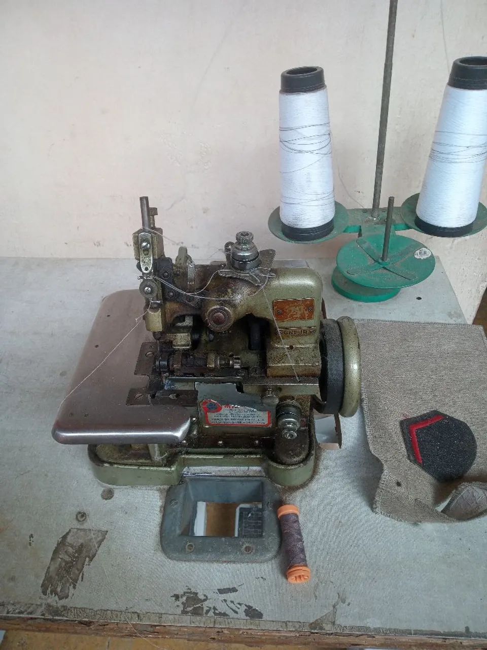 Máquina de costura overloque  - Foto 6