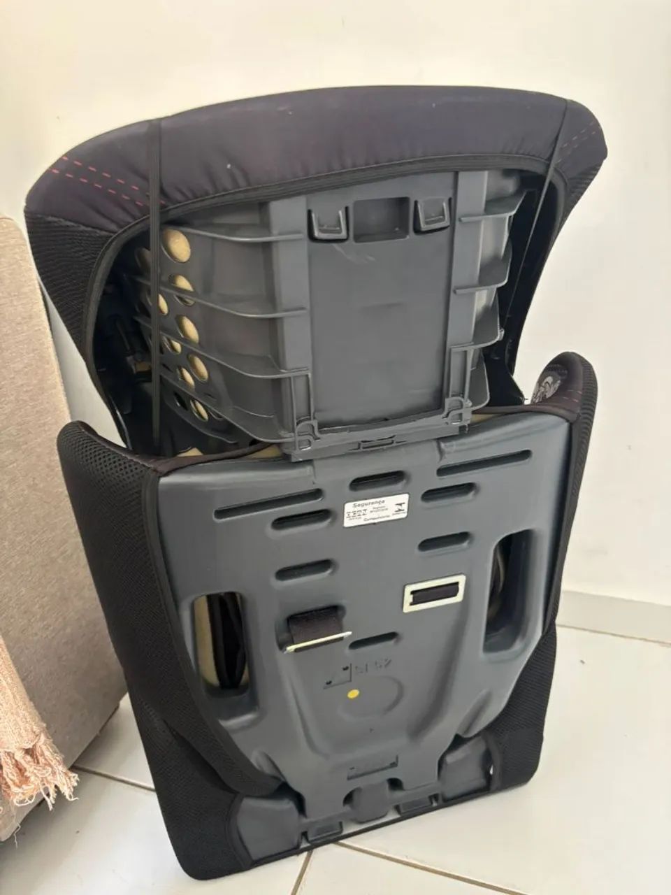Cadeirinha infantil para carro - Foto 4