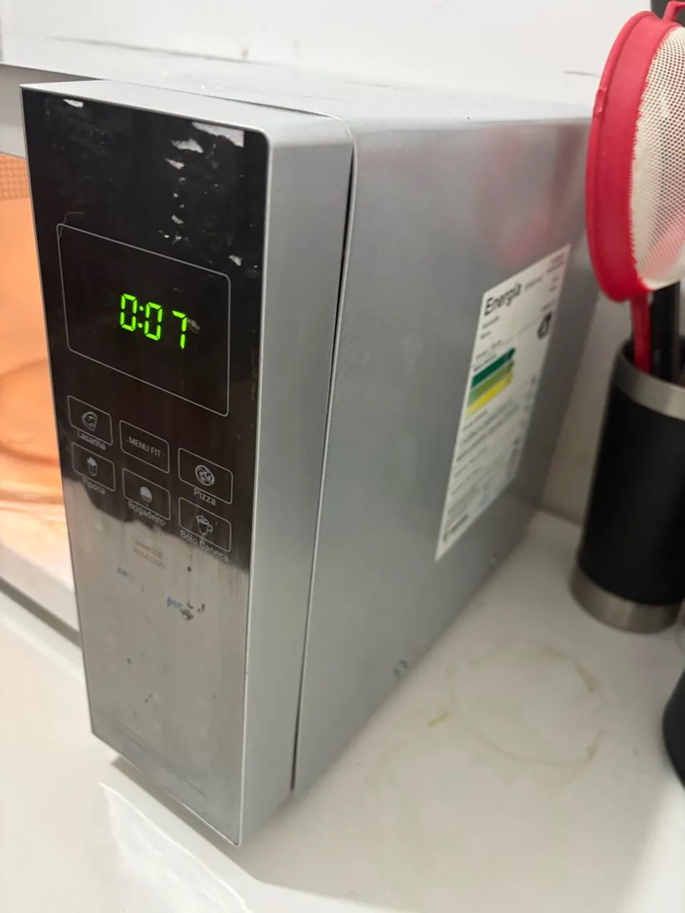 Vendo microondas, e uma mesa  - Foto 3