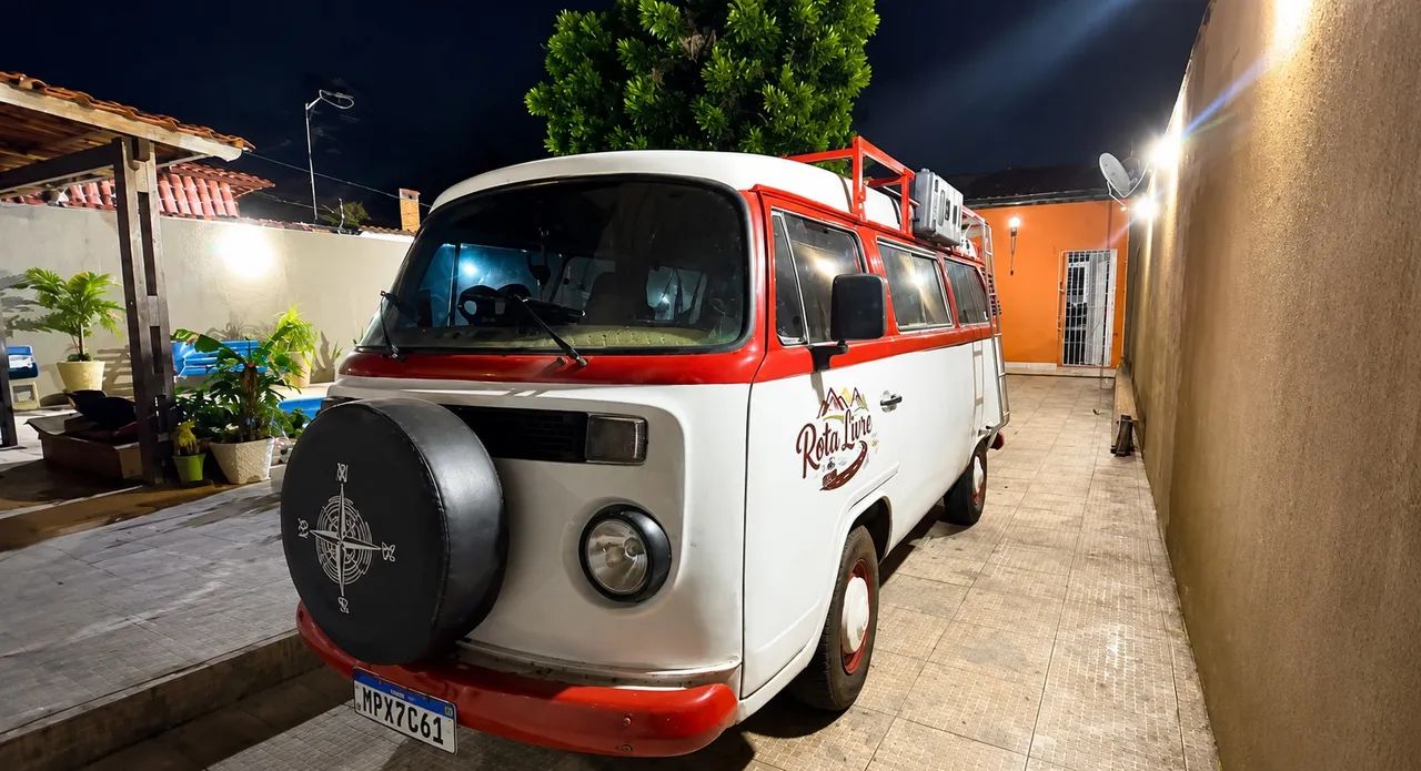 Volkswagen Kombi Standard/ Luxo/ Serie Prata 1998