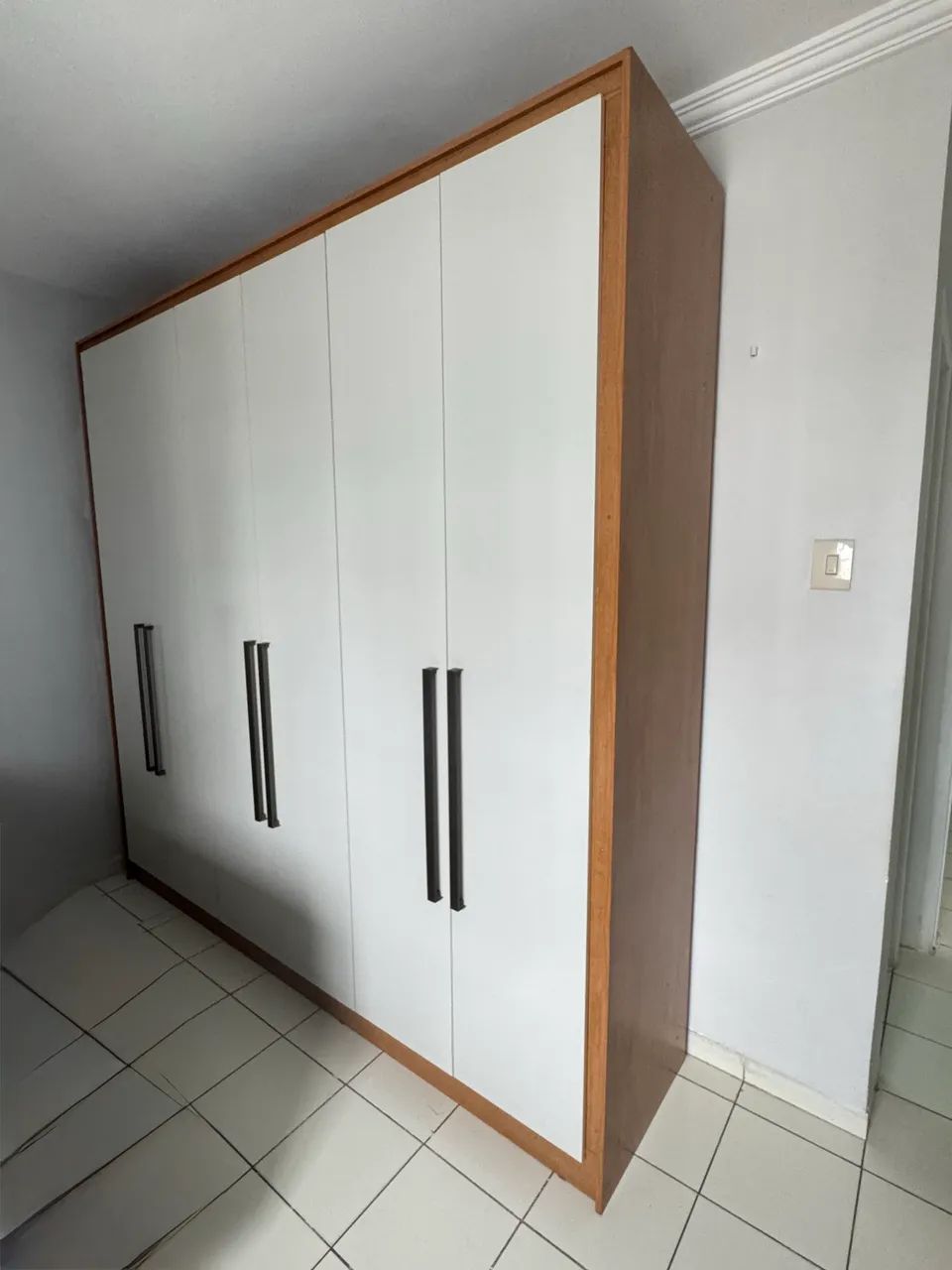Guarda-roupa 