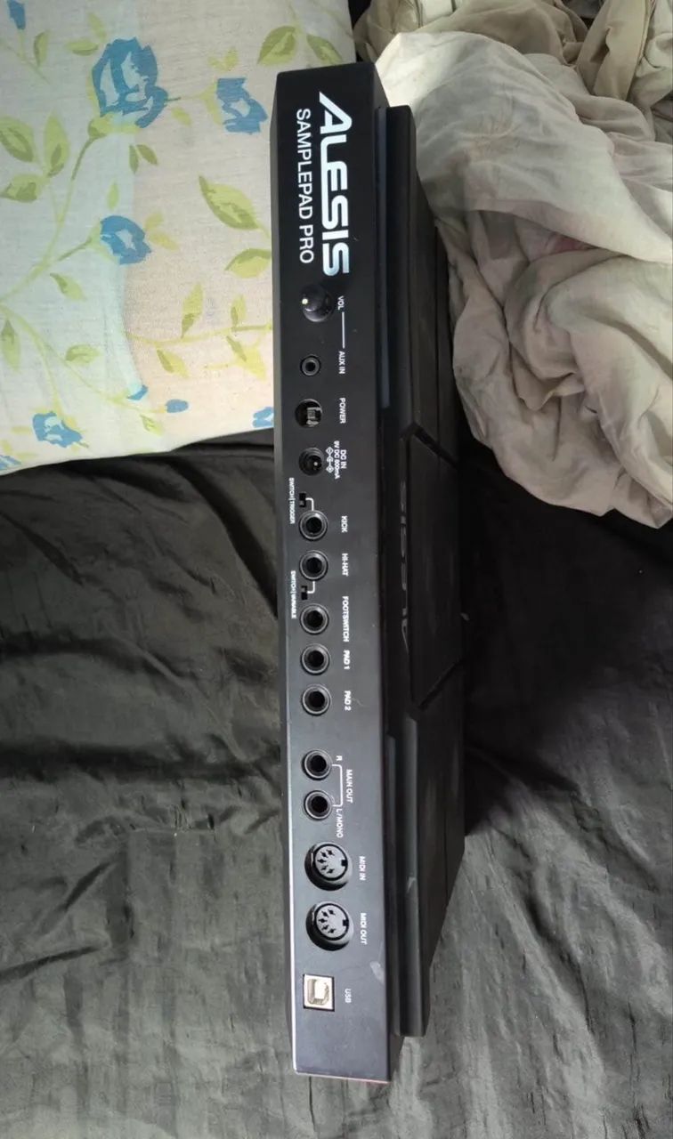 Alesis SP pro 8  - Foto 2