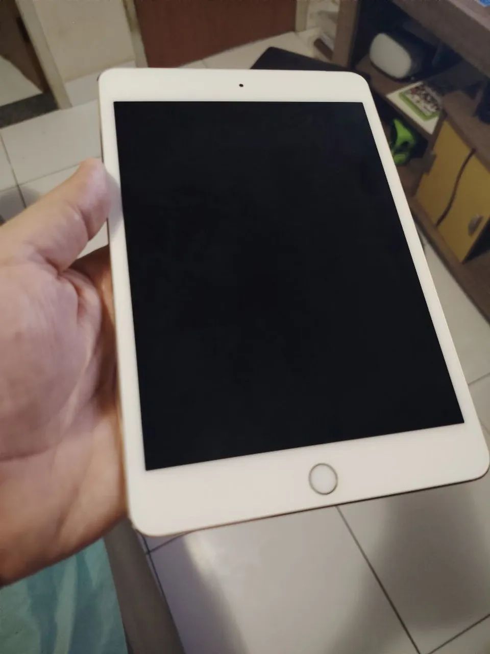 Vendo Ipad Mini 4, 4G, 128G, dourado - Foto 3