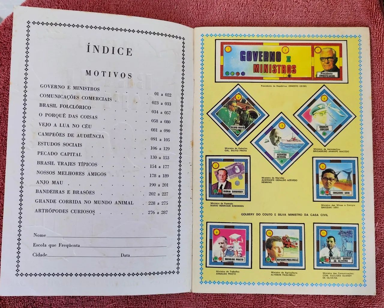 Álbum "Brasil Capital" figurinhas impressas. - Foto 3