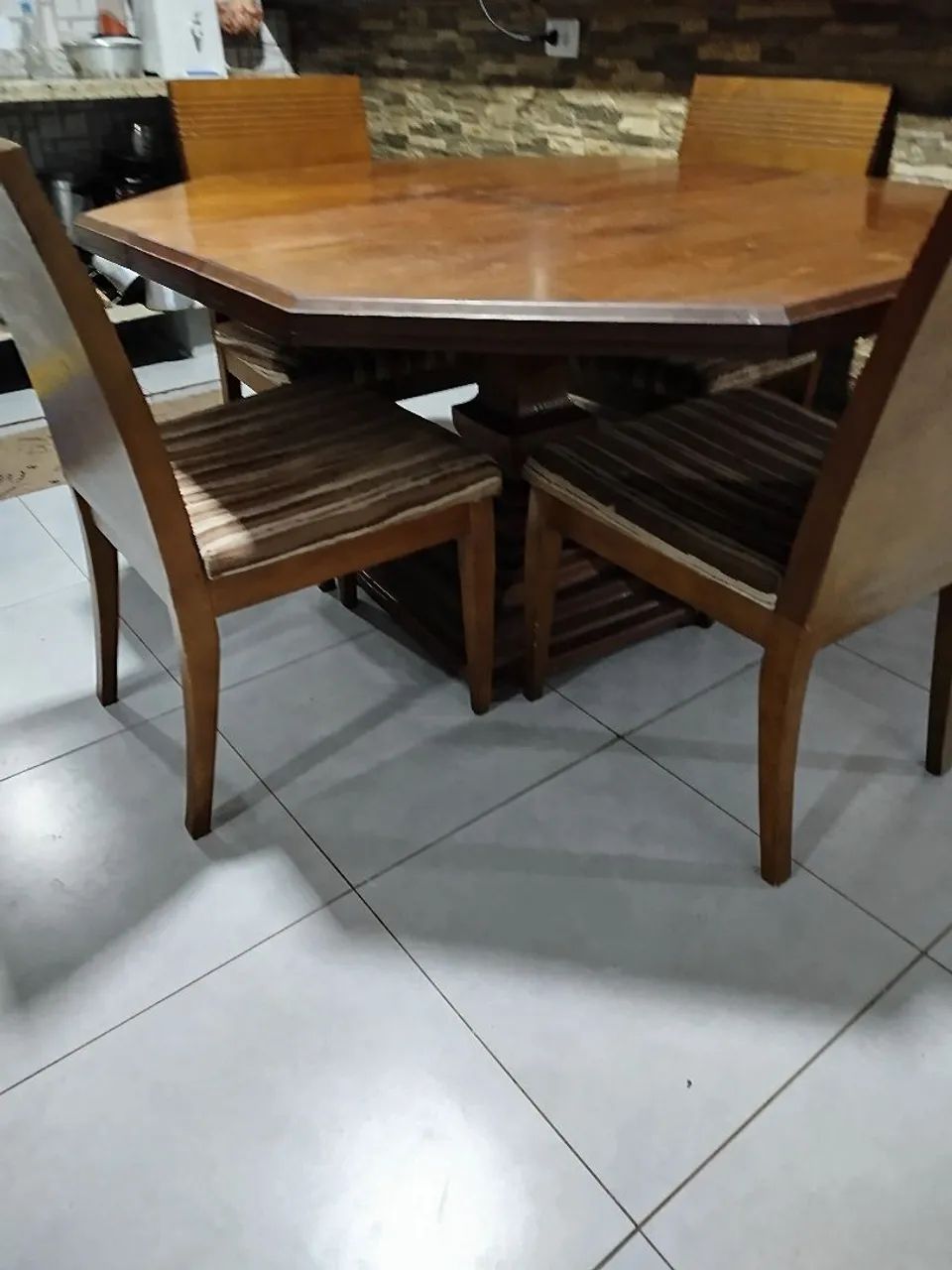 Mesa sextavada 