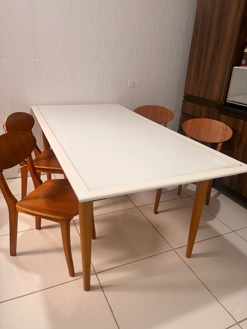 Mesa de jantar moderna e elegante  - Foto 2