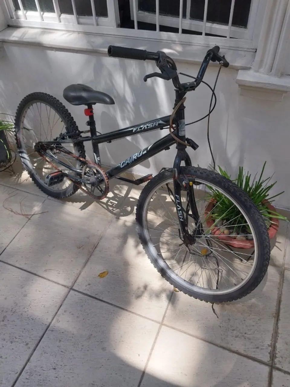 Bicicleta semi nova - para retirada no Japiim  - Foto 4