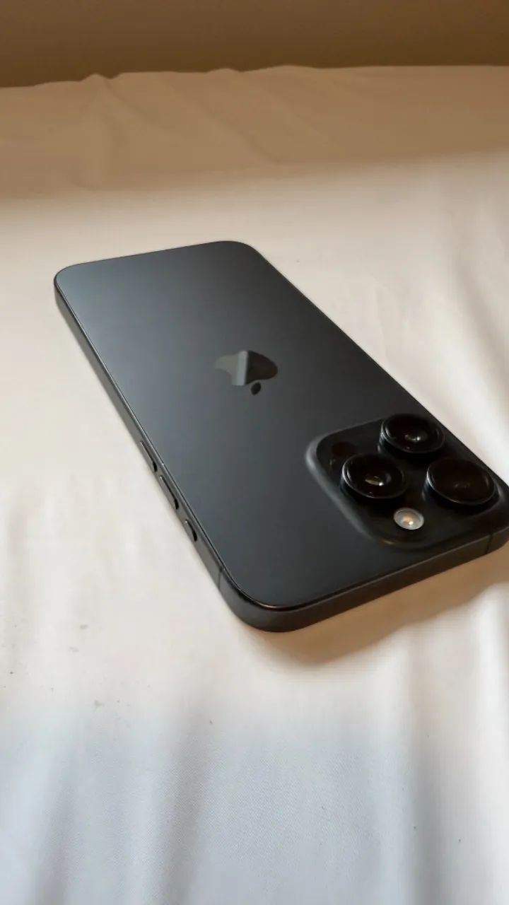 IPhone 15 Pro Max - Foto 5